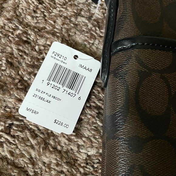 Brand New Coach Purse - Picture 3 of 3